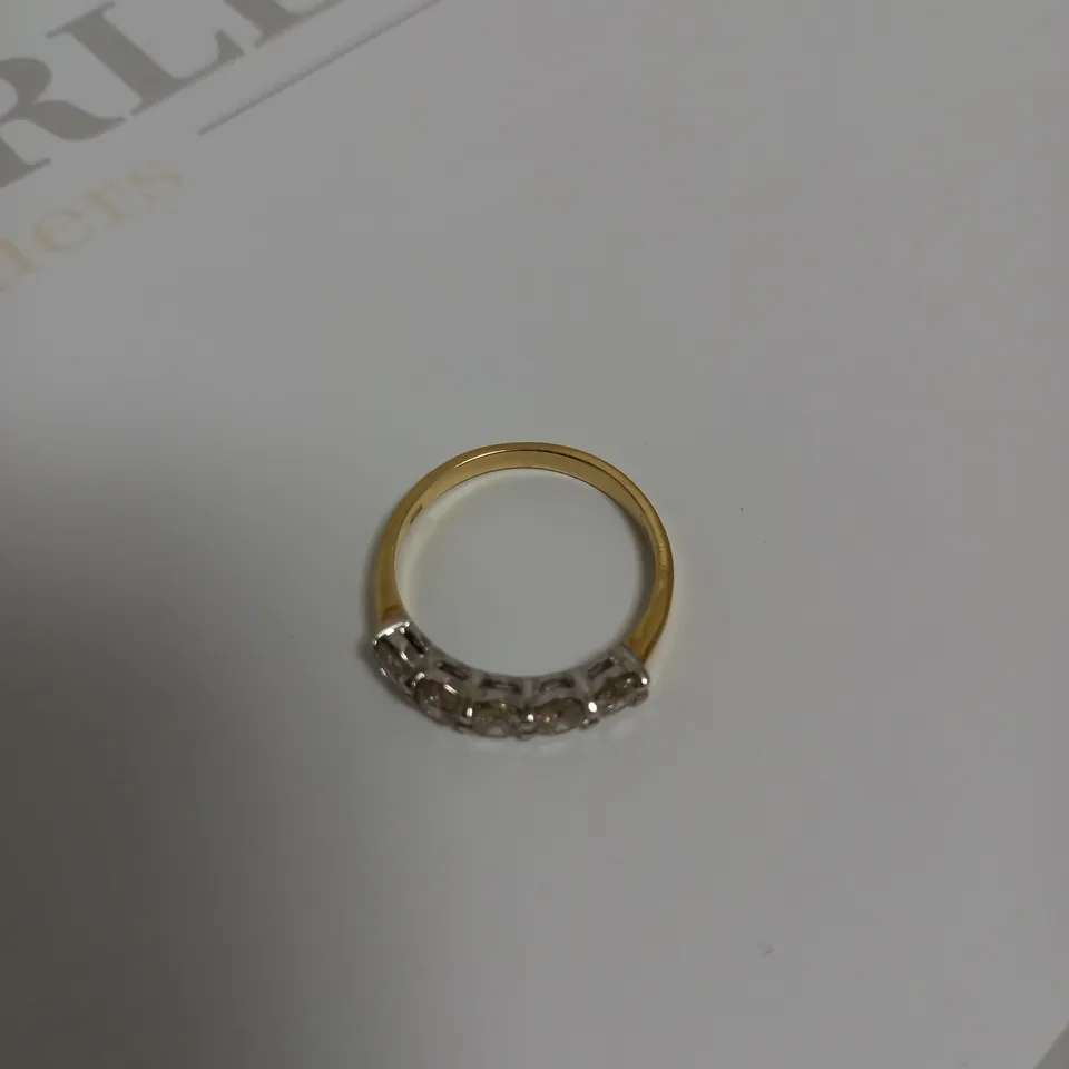 DESIGNER 18CT GOLD FIVE STONE HALF ETERNITY RING SET WITH DIAMONDS WEIGHING +-1.06CT