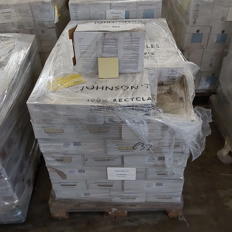 PALLET TO CONTAIN APPROX 84 X PACKS OF JOHNSON TILES PRISMATICS MIMOSA SATIN GLAZED WALL TILES - 100 TILES PER PACK // TILE SIZE: 97 X 97 X 6.5mm