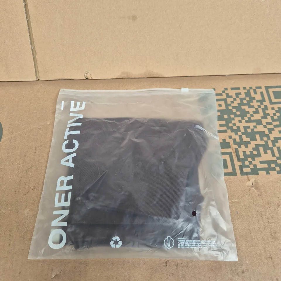 ENHANCELIFT SEAMLESS SHORTS – GREY LOGO, PLUM BROWN – UK M