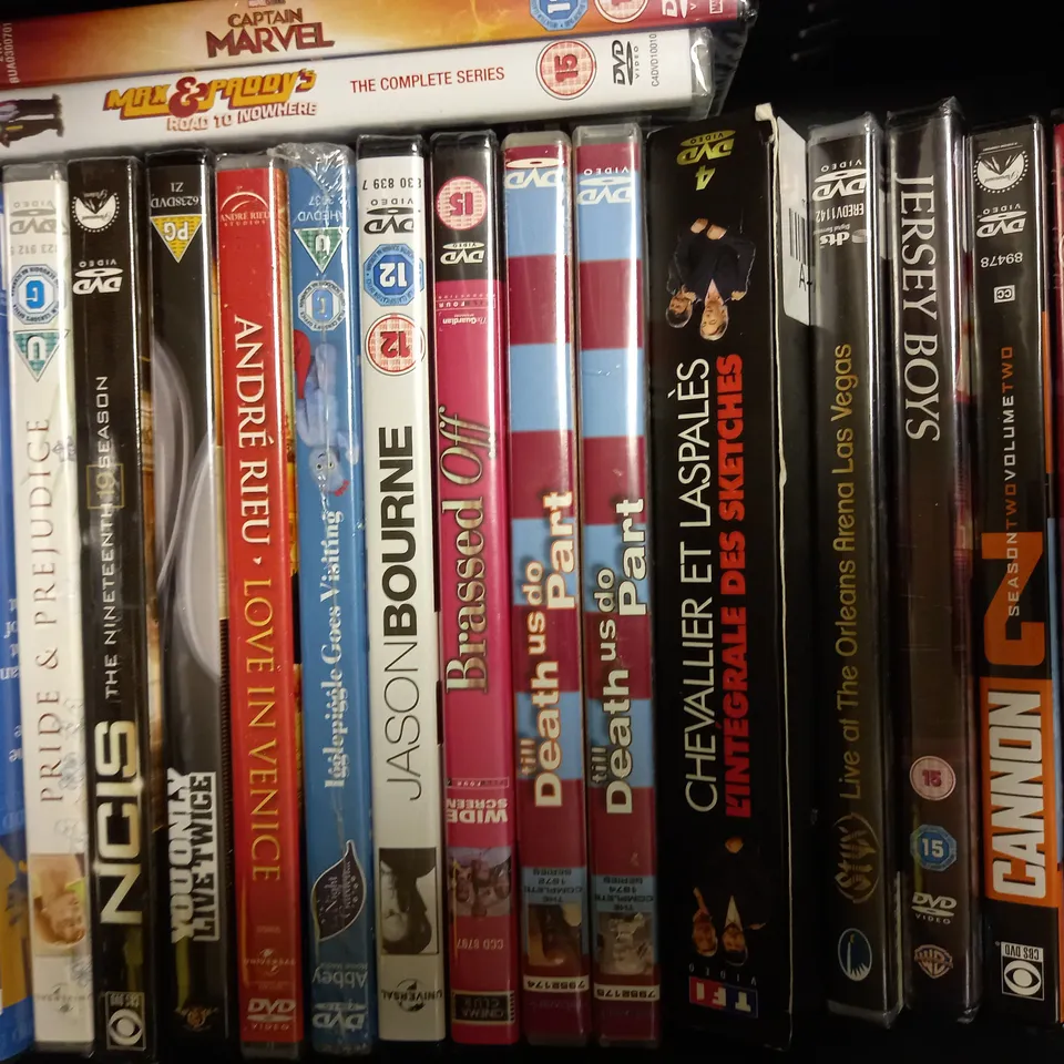 LOT OF 24 ASSORTED DVDS, TO INCLUDE GIMME GIMME GIMME, LORD OF THE RINGS, PET SHOP BOYS, ETC