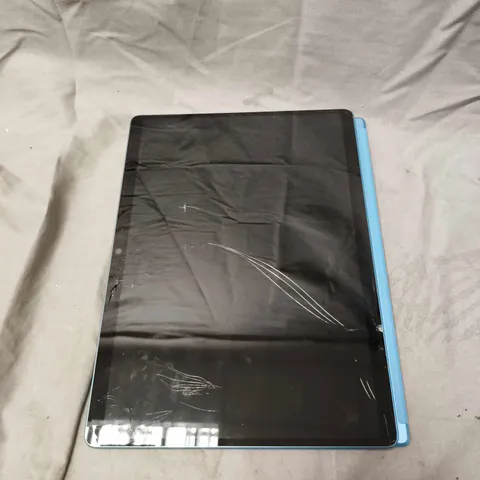 MICROSOFT SURFACE PRO TABLET - 2076