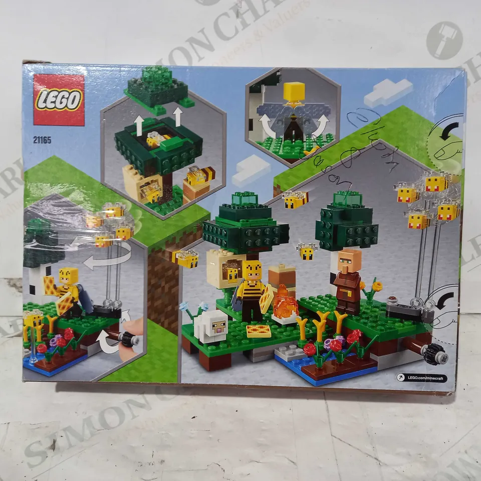LEGO MINECRAFT 21165 THE BEE FARM