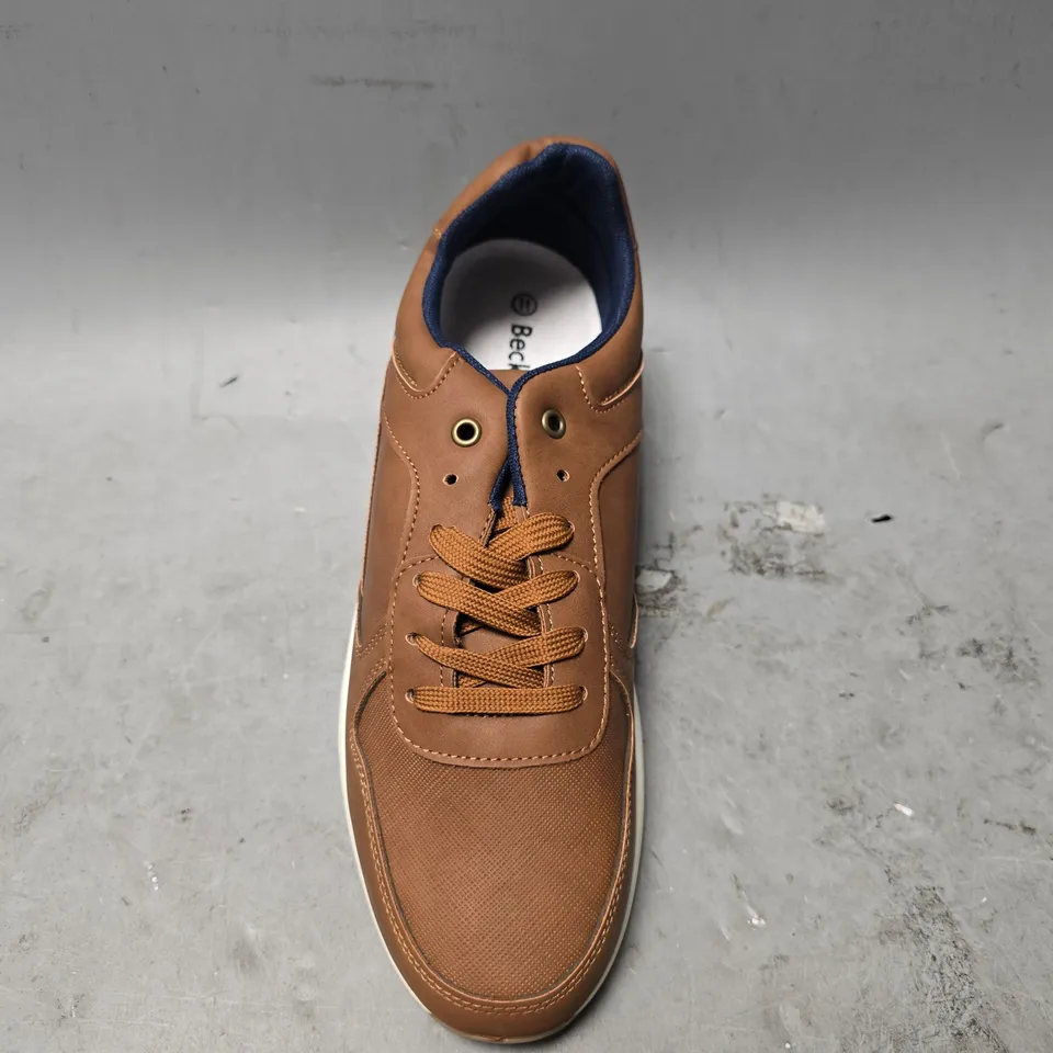 BECKETT BROWN CLASSIC TRAINERS  - SIZE 11 