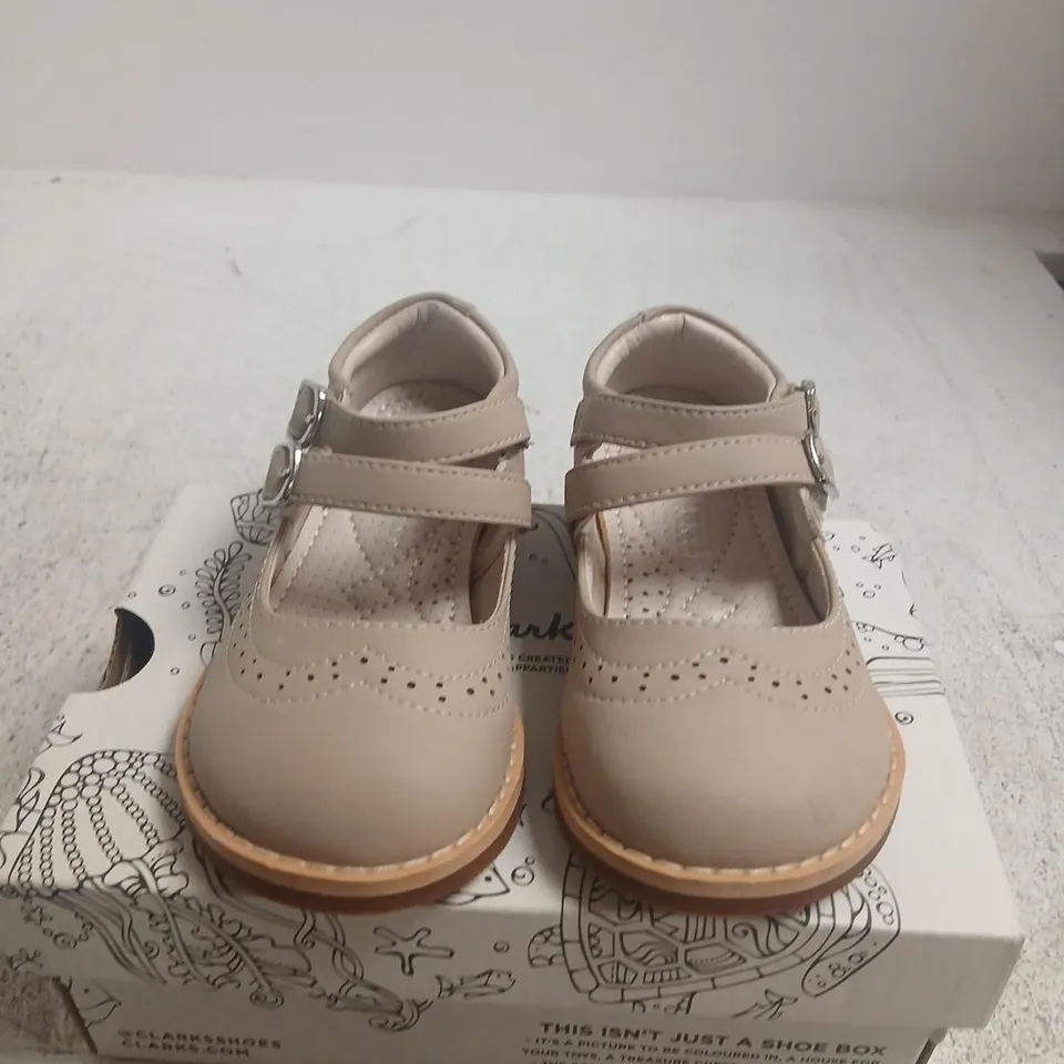 CLARKS SCALA TAP T GIRLS' BLACK PATENT T-BAR SHOES UK KIDS 9.5 (EU 27½)
