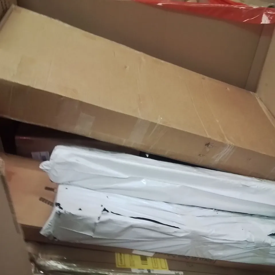 PALLET OF ASSORTED HOUSEHOLD GOODS AND PRODUCTS TO INCLUDE;TODDLER TOWER,GIFTBOX SET