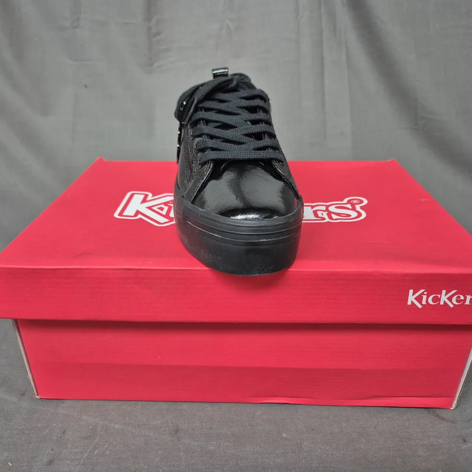 BOXED PAIR OF KICKERS SHOES IN BLACK EU SIZE 36