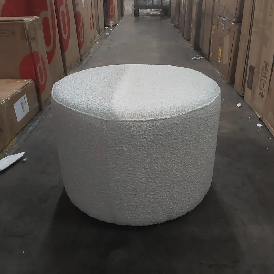 QUALITY DESIGNER IVORY BOUCLÉ ROUND POUF OTTOMAN