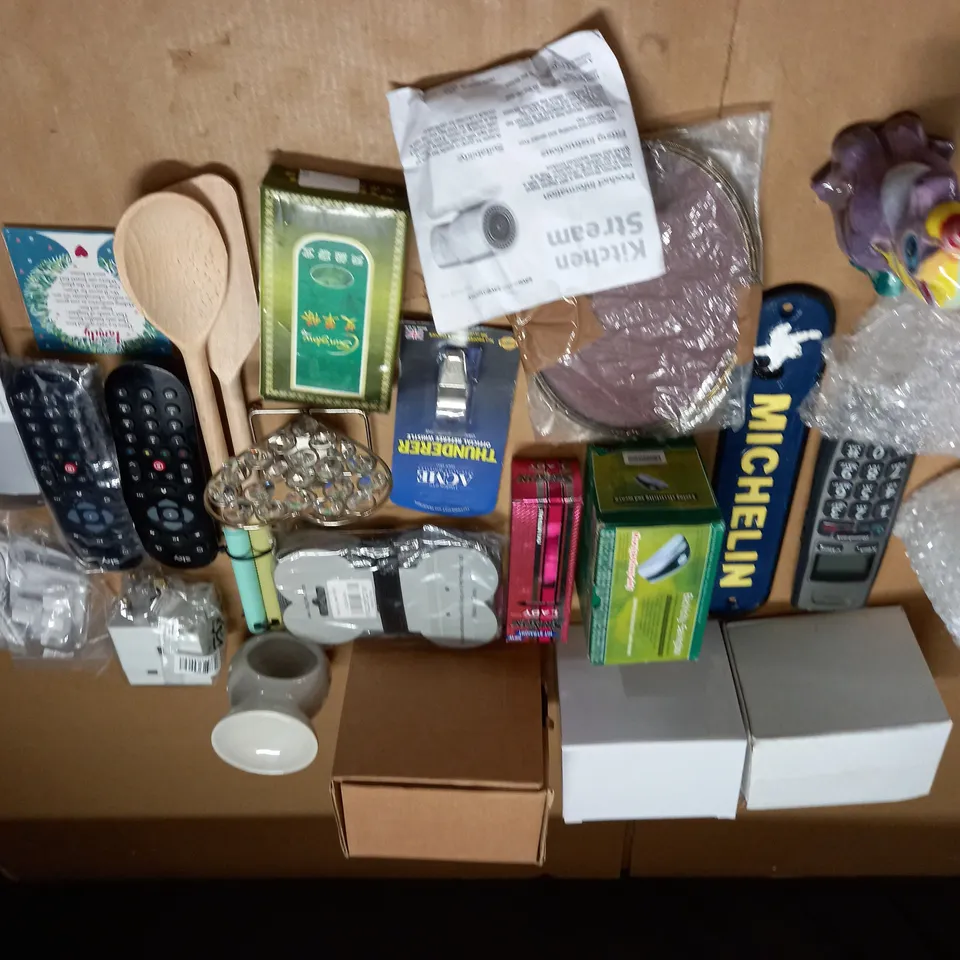 LOT OF ASSORTED HOUSEHOLD ITEMS TO INCLUDE BOXED CUPS, METAL MICHELIN SIGN, VARIOUS REMOTES AND REFEREE WHISTLE