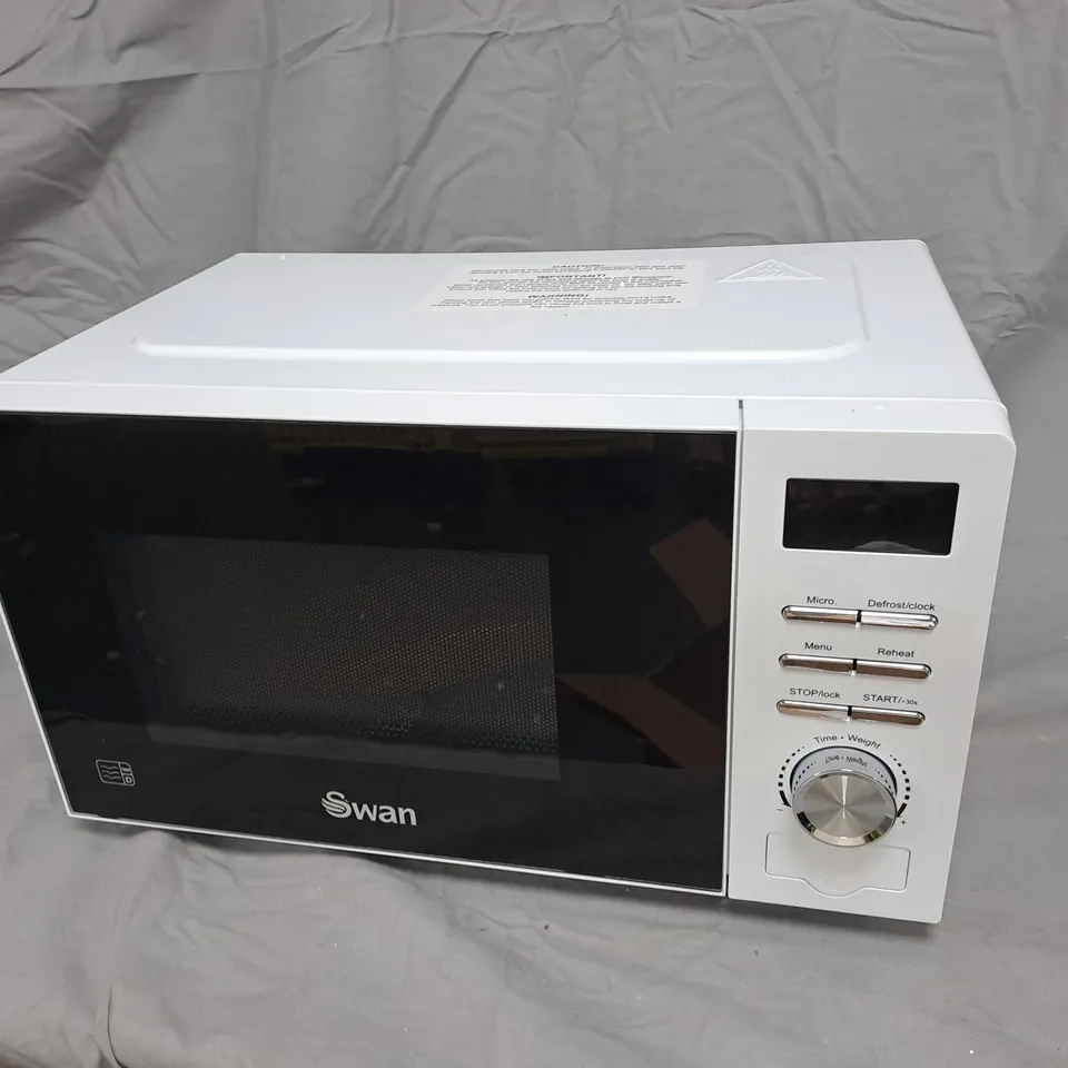 SWAN 20L 700W DIGITAL MICROWAVE - WHITE