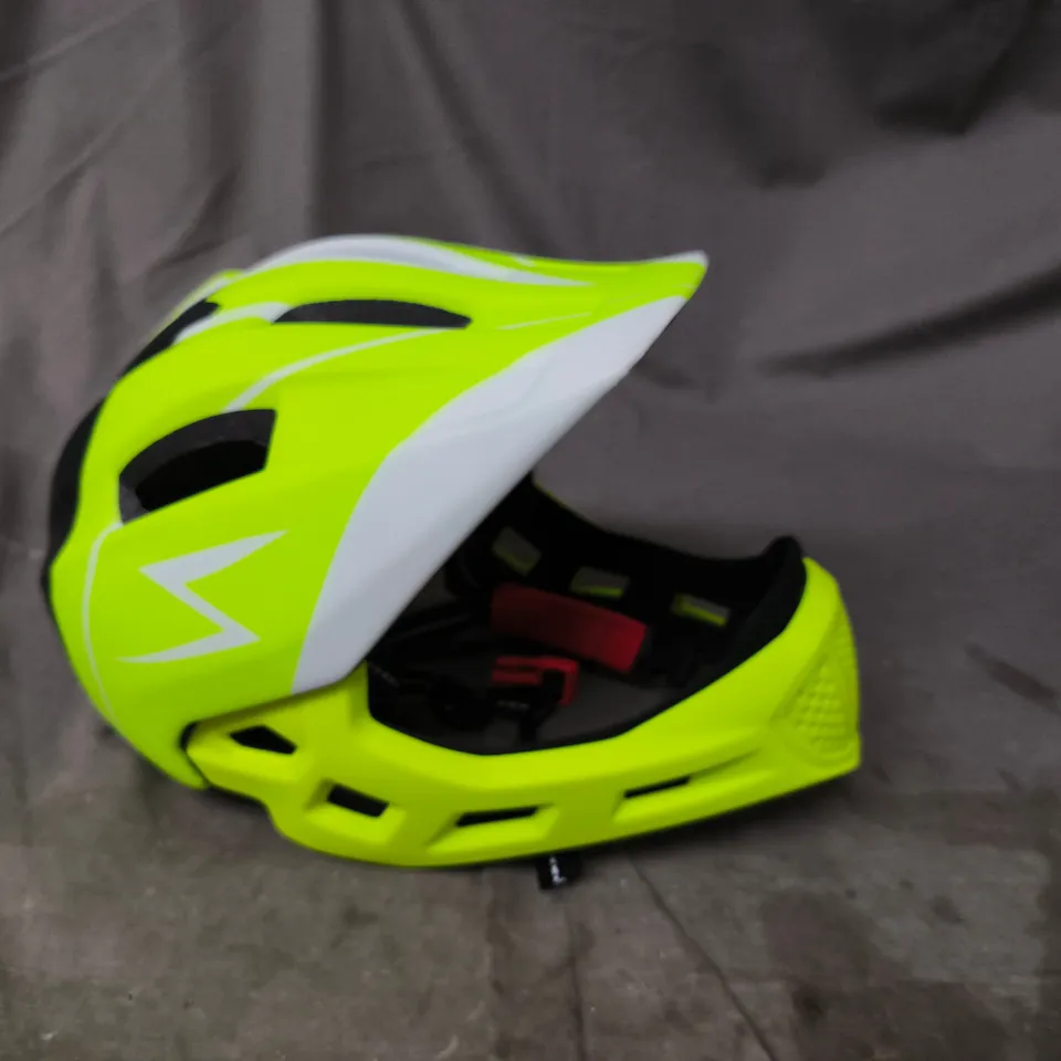 CYCLING HELMET 