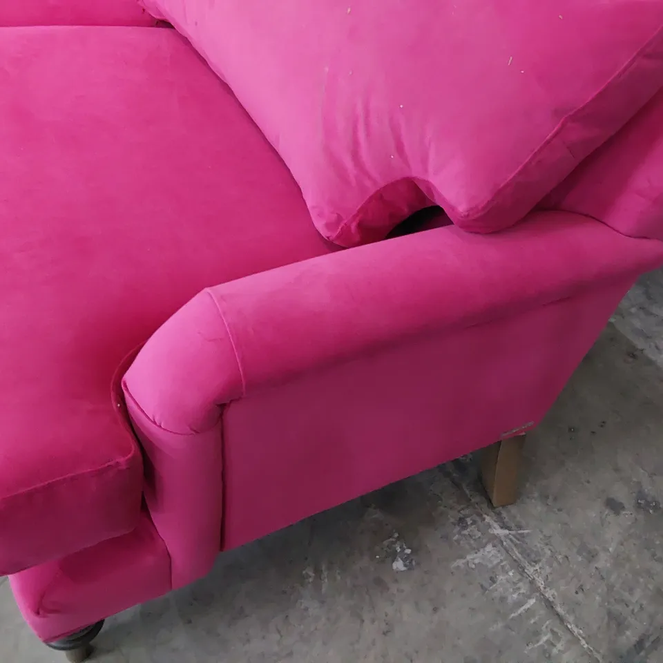 QUALITY BRITISH DESIGNER LOUNGE Co. FOUR SEATER SOFA SHOCKING PINK PLUSH FABRIC 