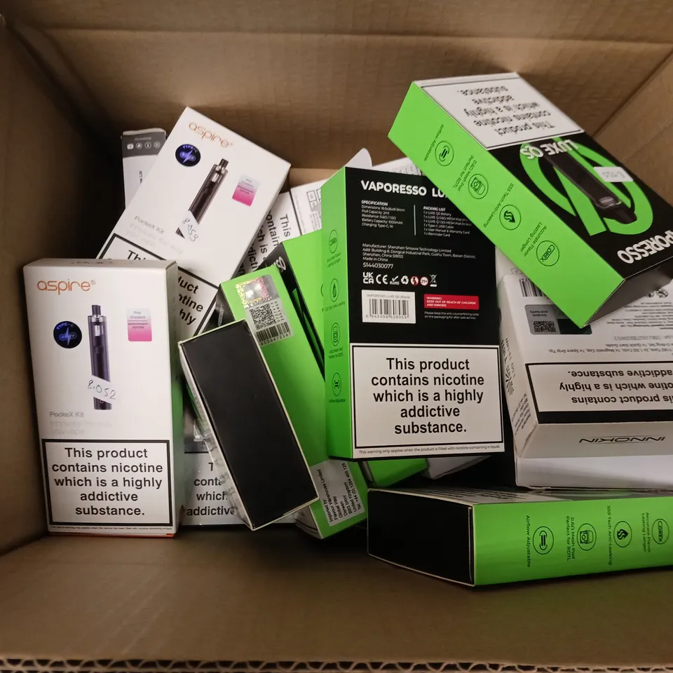 APPROXIMATELY 20 VAPES, E-CIGARETTES & ACCESSORIES TO INCLUDE INNOKIN PRISM T18II ,VAPORESSO LUXE QS, ASPIRE POCKEX, ETC