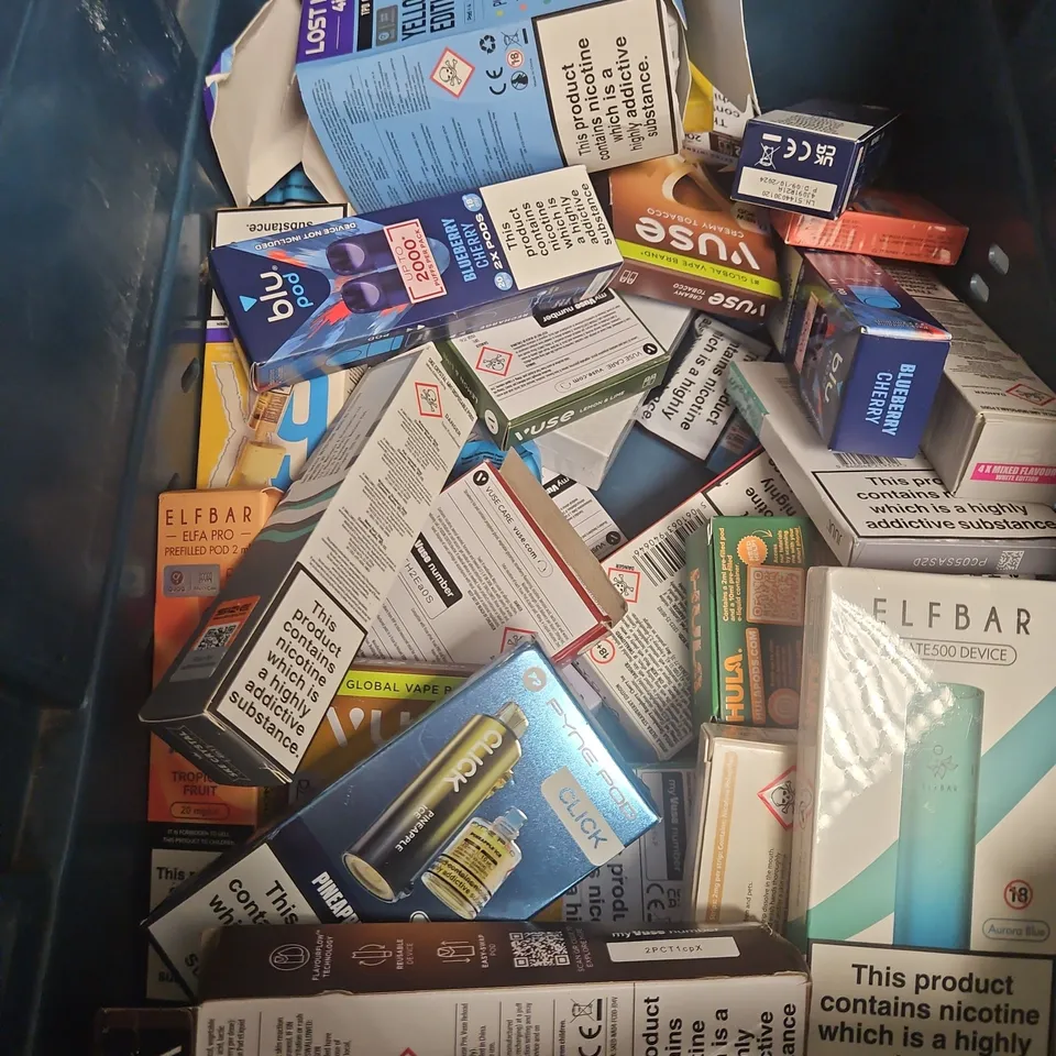 APPROXIMATELY 20 ASSORTED E-CIGARETTE PRODUCTS TO INCLUDE BRANDS SUCH AS ELFBAR PODS, LOST MARY WITH REPLACEABLE PODS AND IVG 4-IN-1 REPLACEMENT PODS - COLLECTION ONLY