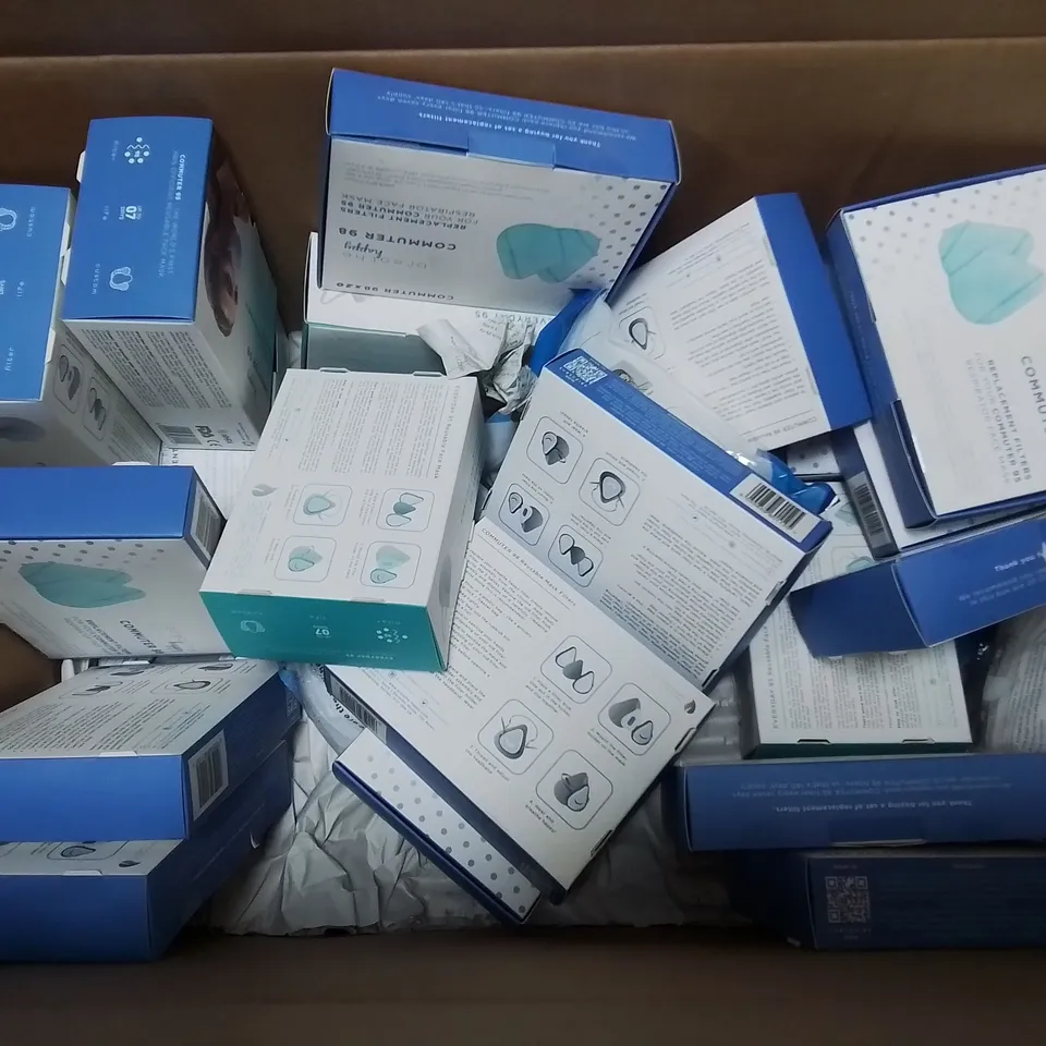 LARGE QUANTITY OF ASSORTED ITEMS TO INCLUDE PILL-O-PAD, MULTIPLE FACE MARKS, BIONIC ROPE LIGHTS, DELL MONITOR AND ELECTRIC SCOOTER PART