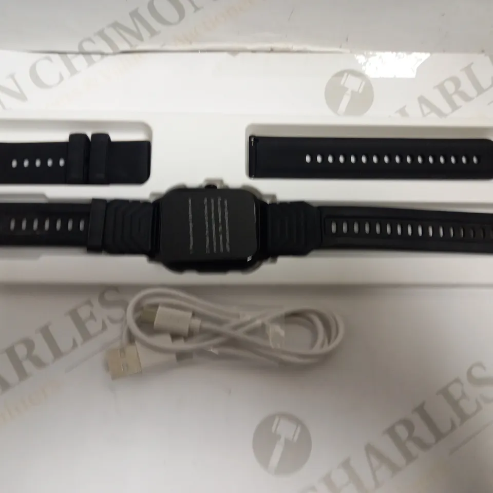 APTKDOE SMART WATCH FITNESS TRACKER - BLACK RUBBER STRAP