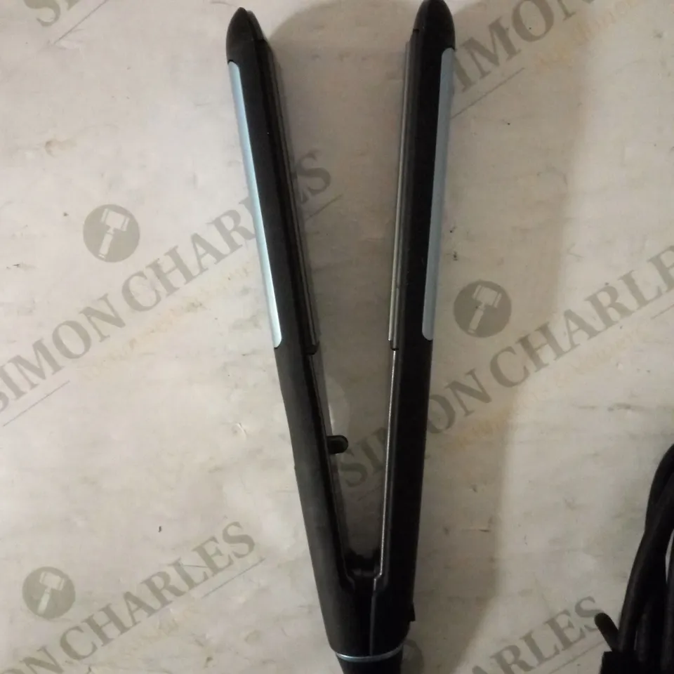 REVAMP PROGLOSS HYDRO SHIELD SHINE CERAMIC HAIR STRAIGHTENER