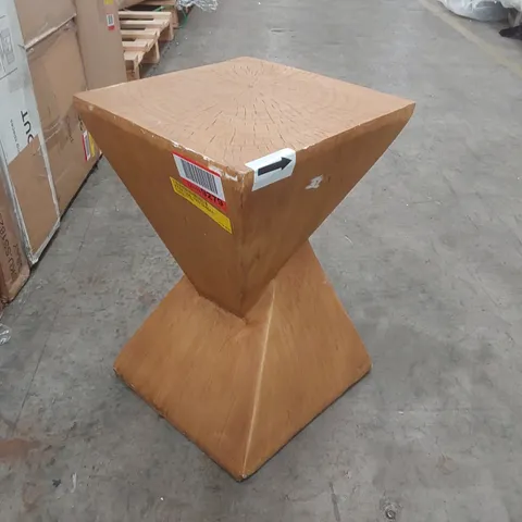 DOUGLASTON SIDE TABLE
