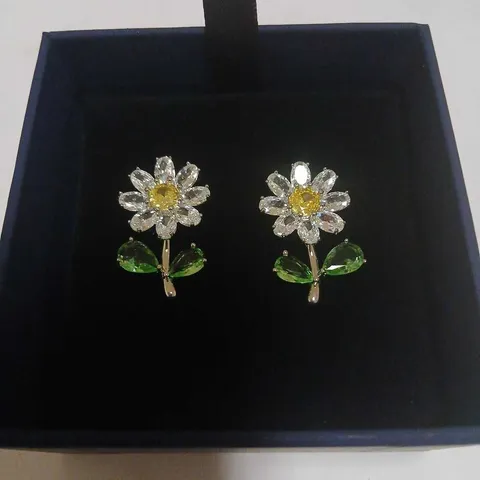 BUTLER & WILSON CRYSTAL DAISY EARRINGS 