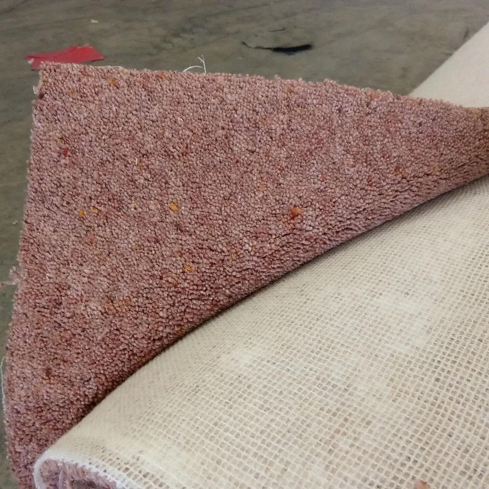ROLL OF QUALITY DIM BERBER BARAFUNDLE BAY CARPET // APPROX SIZE: 8.53 x 5m