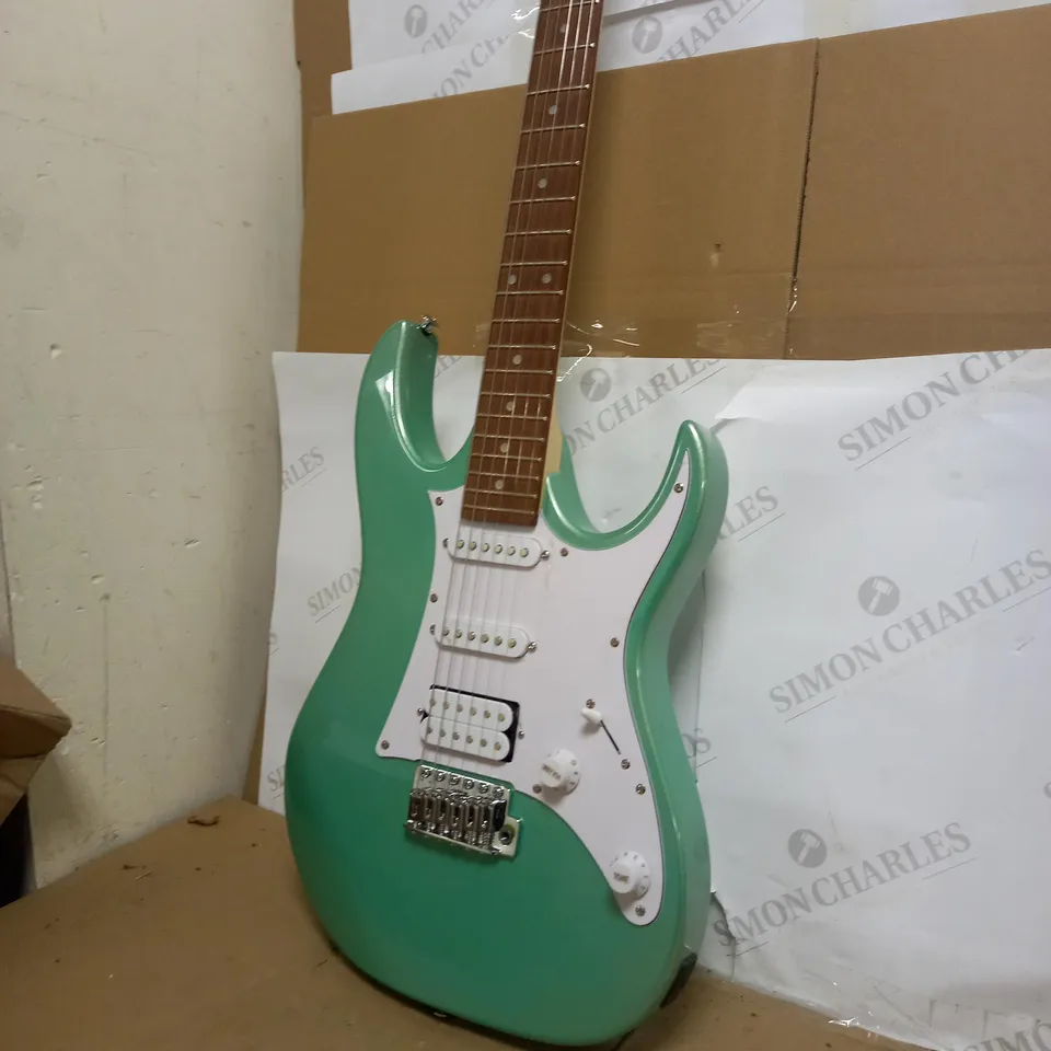 IBANEZ ELECTRIC GUITAR 
