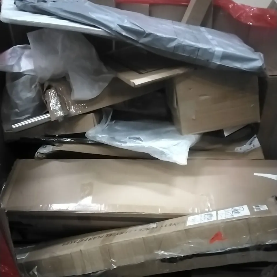 PALLET OF ASSORTED HOUSEHOLD GOODS AND PRODUCTS TO INCLUDE;SAFETY FENCE, AIR COOLER, BOXED FURNITURE ETC