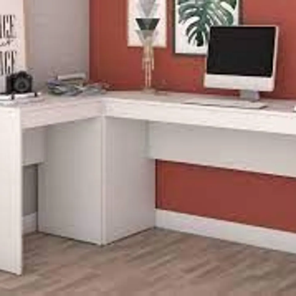 BOXED CHESTER CORNER L-SHAPED EXECUTIVE DESK WHITE 