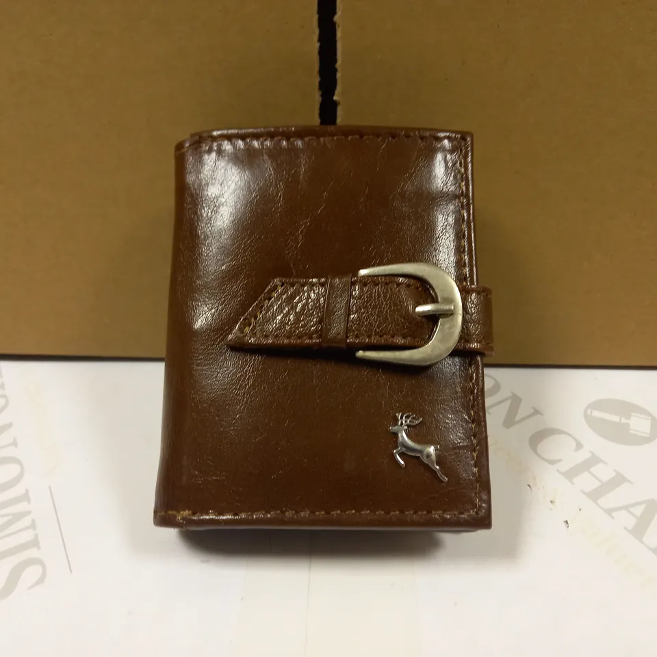 ASHWOOD LEATHER BUCKLED PURSE - BROWN