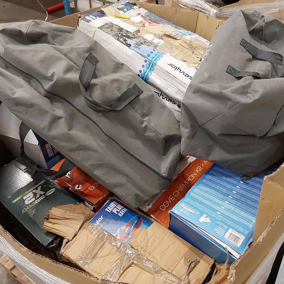 PALLET OF ASSORTED INFLATABLE KAYAKS WITH VARIOUS FAULTS