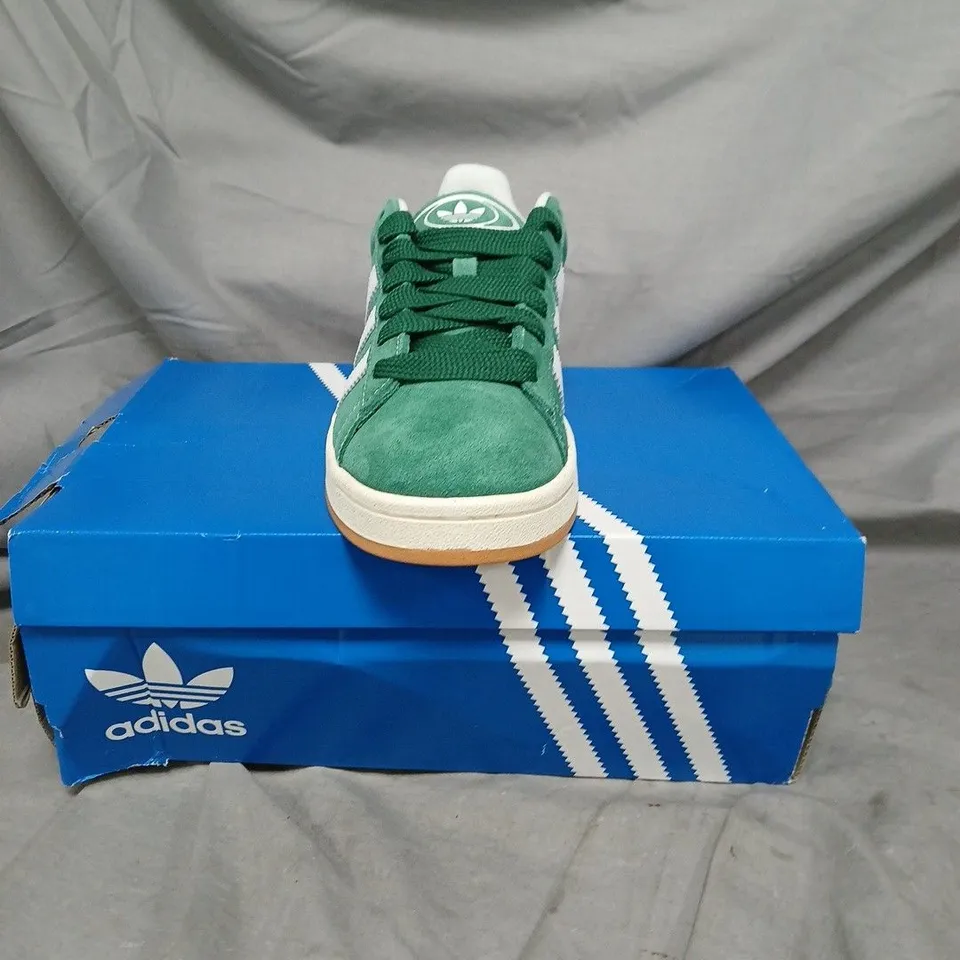 BOXED PAIR OF ADIDAS CAMPUS GREEN SUEDE TRAINERS - SIZE 6