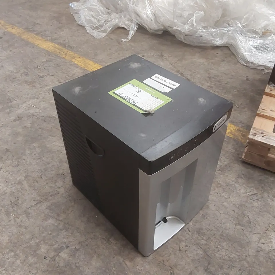 W2 COUNTERTOP CHILLED & SPARKLING COMMERCIAL WATER DISPENSER