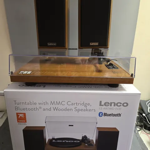 LENCO LS-480WD TURNTABLE WITH WOODEN SPEAKERS