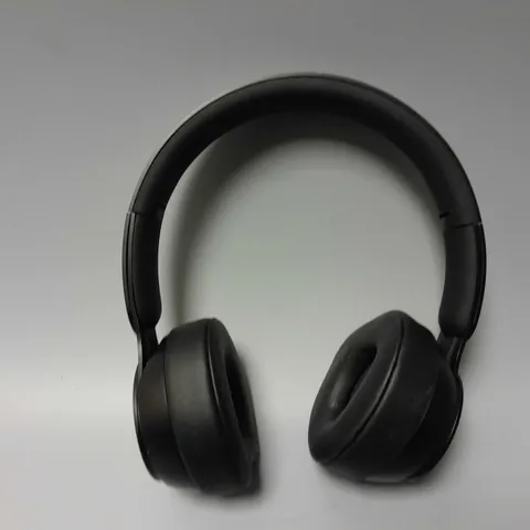 BEATS TRUE WIRELESS HEADPHONES - BLACK