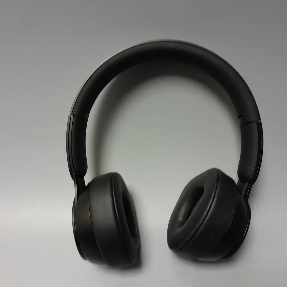 BEATS TRUE WIRELESS HEADPHONES - BLACK
