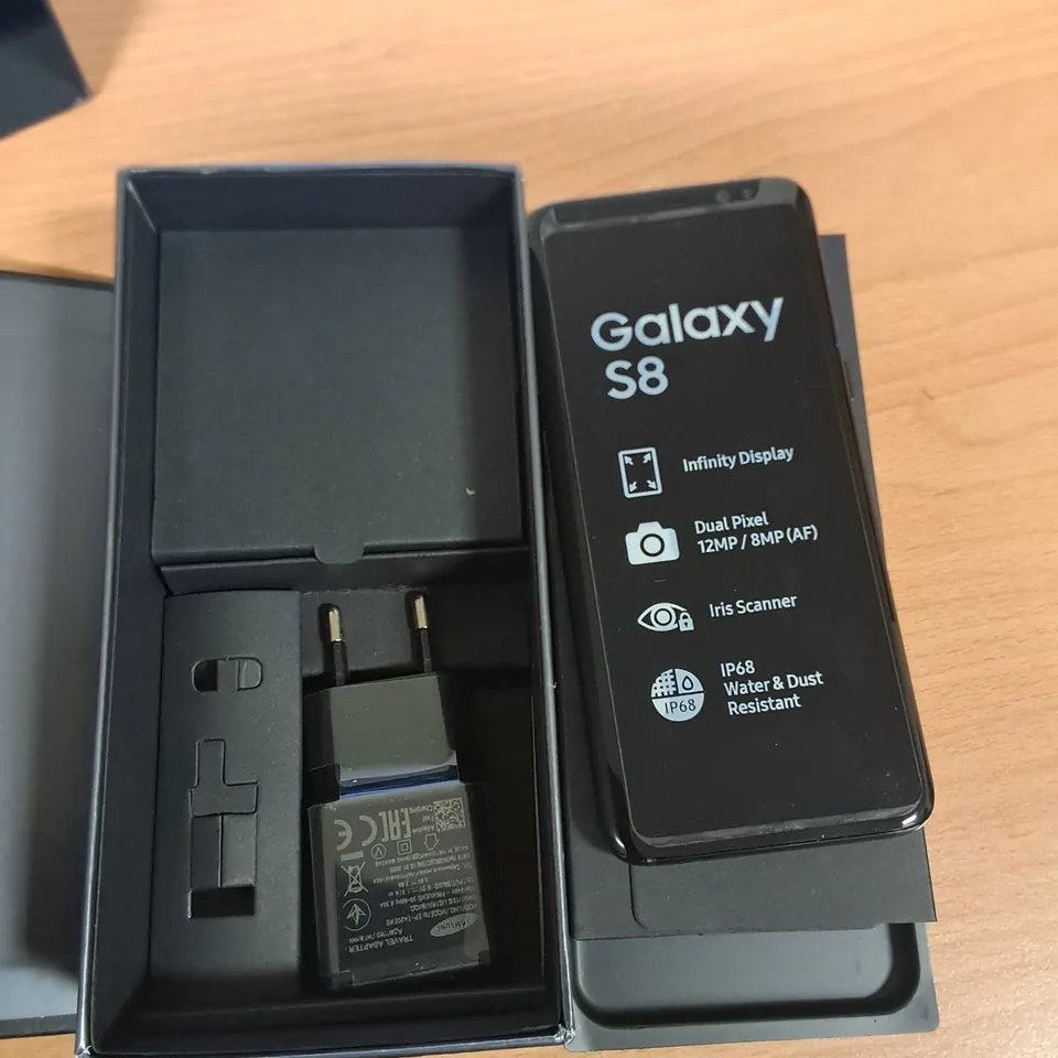 BOXED SAMSUNG GALAXY S8 64GB IN BLACK - SM-G9500