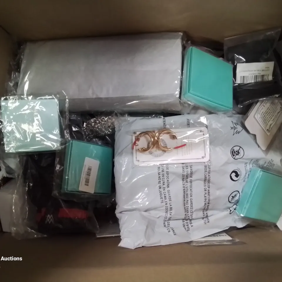 BOX CONTAINING LARGE AMOUNT OF FASHION ITEMS, CLOTHING, SILVER PLATE/STERLING SILVER DRESS UP/COSTUME JEWELLERY ETC.