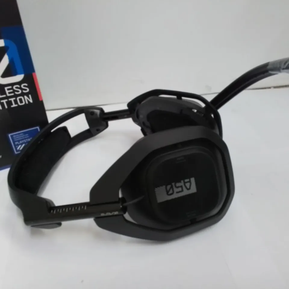 BOXED ASTRO GAMING A50 WIRELESS GAMING HEADSET