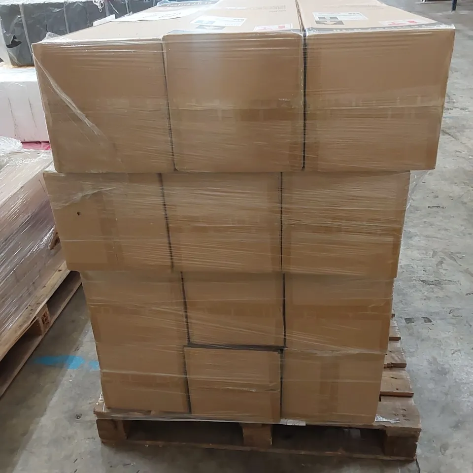 PALLET OF APPROXIMATELY 12 BOXES CONTAINING BRAND NEW 114CM GOLD TIPS TREES