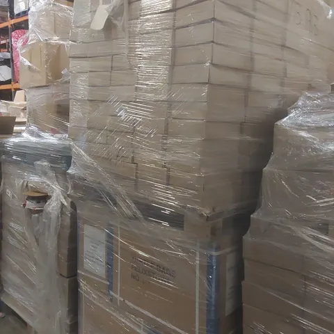PALLET CONTAINING A VERY LARGE QUANTITY OF ASSORTED ITEMS INCLUDING: BIRCHBOX BEAUTY SETS, ORGANIC COTTON TURTLE BAGS