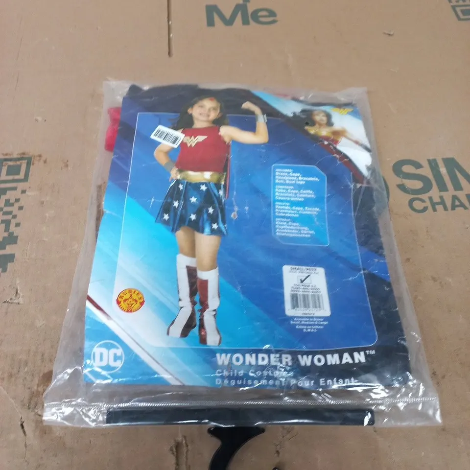 BOX OF APPROXIMATELY 9 ASSORTED ITEMS TO INCLUDE: WONDER WOMAN CHILDS COSTUME