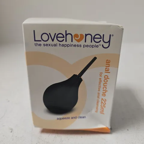 LOVEHONEY ANAL DOUCHE