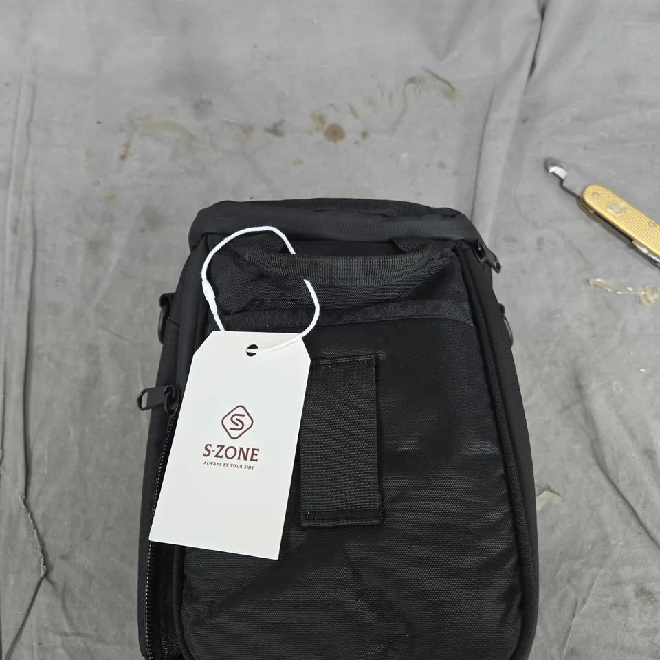 S-ZONE BLACK CAMERA BAG WITH ORANGE FRONT ZIP