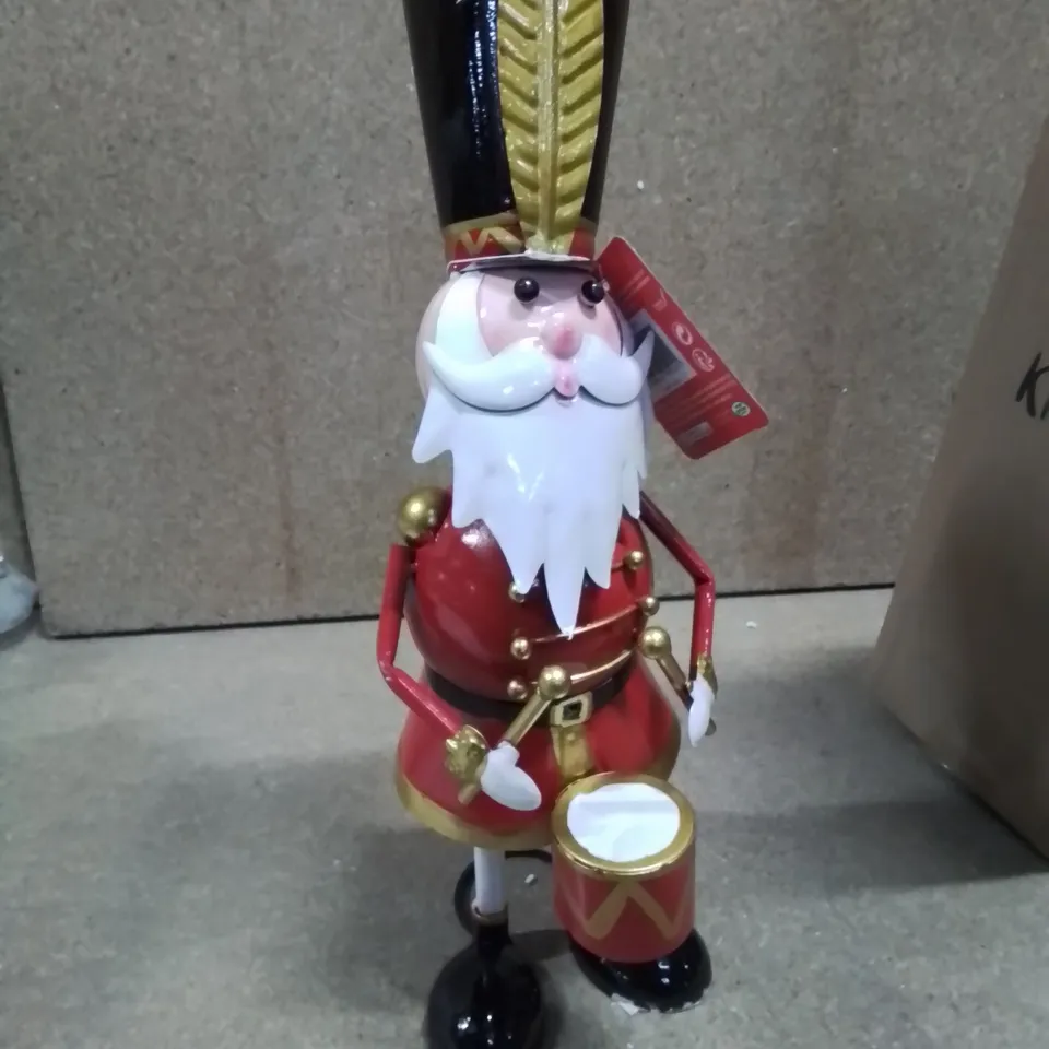 BOXED THREE KINGS CAPTAIN SANTA METAL OUTDOOR CHRISTMAS DECORATION