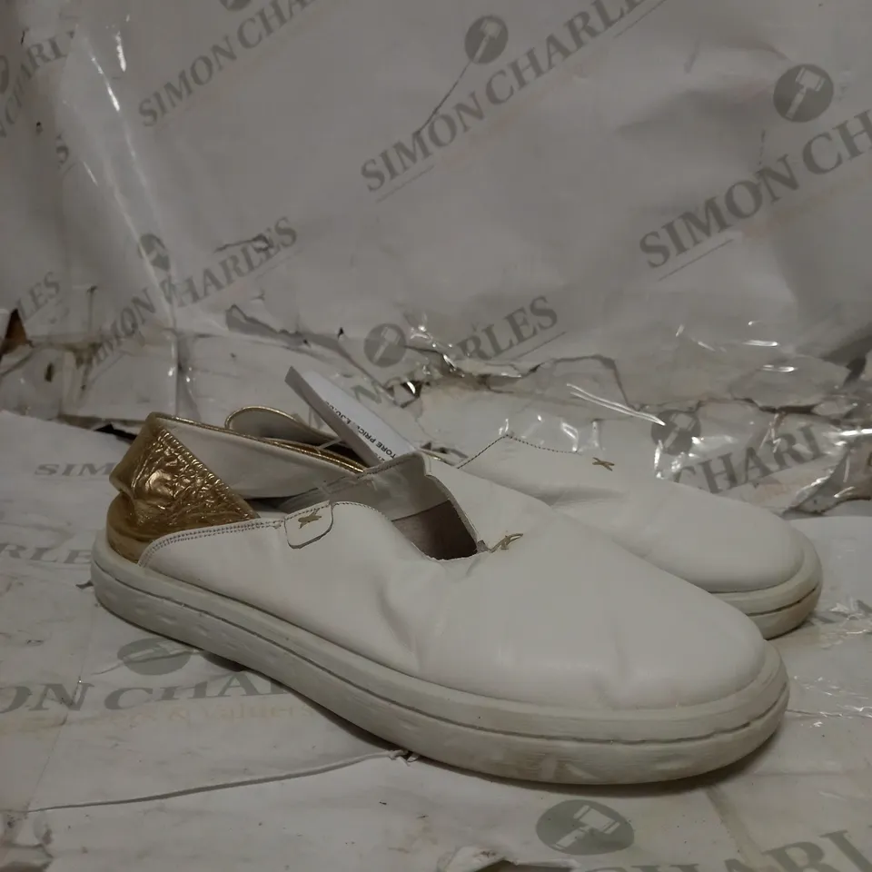 AD MILLIE LEATHER WHITE PAIR OF SHOES SIZE 5