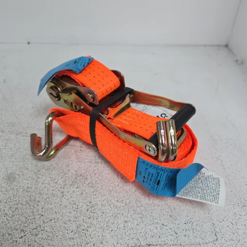 HEAVY-DUTY RATCHET TIE-DOWN STRAP