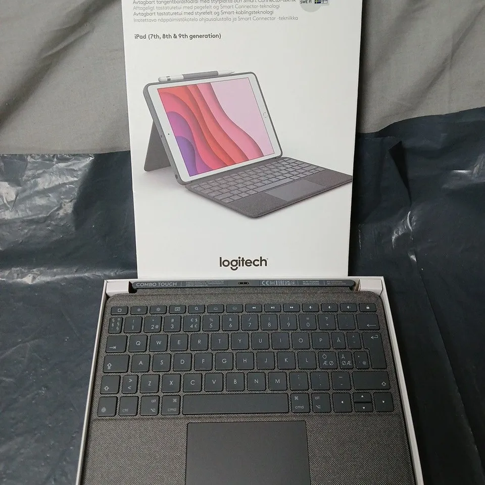 LOGITECH COMBO TOUCH KEYBOARD CASE FOR IPAD (7TH–9TH GEN)