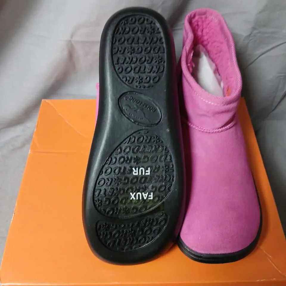ROCKET DOG SUGAR RUSH FUCHSIA COW SUEDE ANKLE BOOTS – UK 6 (EU 39) WOMEN