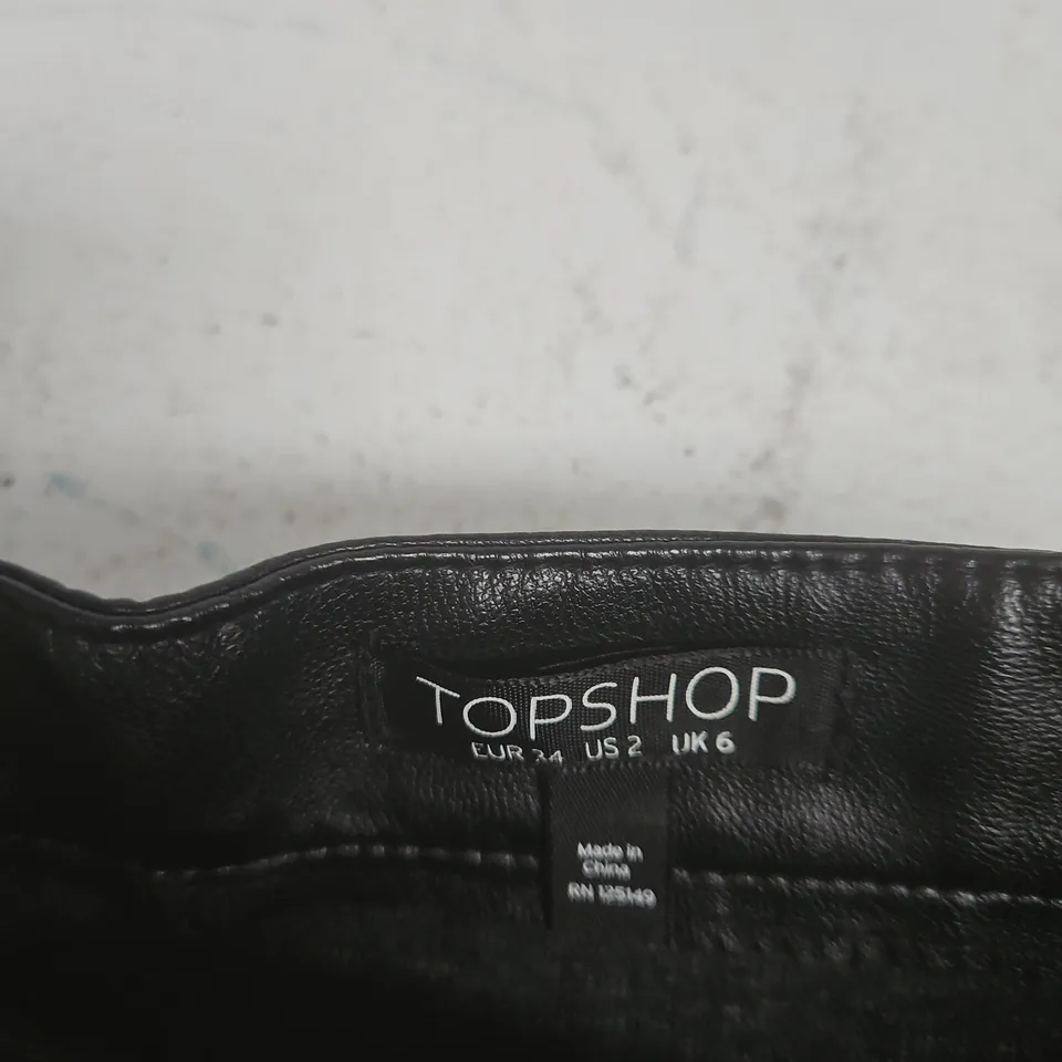 TOPSHOP BLACK FAUX LEATHER MINI SKIRT – UK 6 (EU 34, US 2)