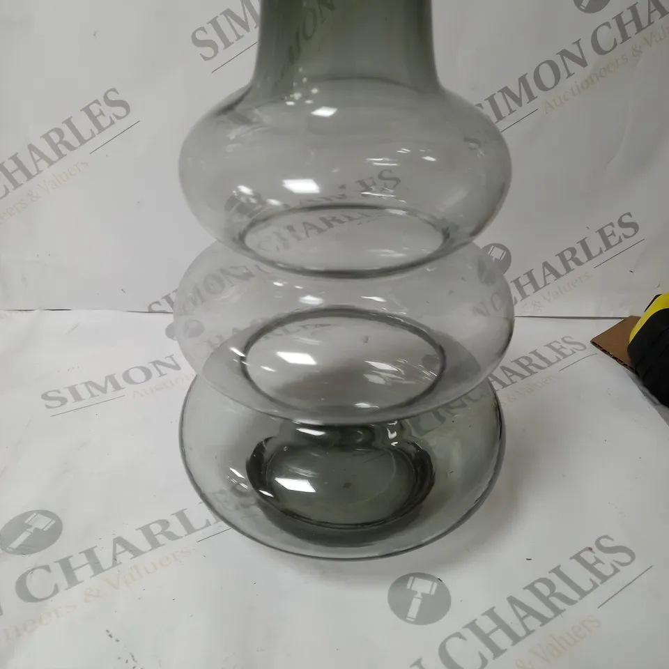BOXED DARK GRAY GLASS VARSE 