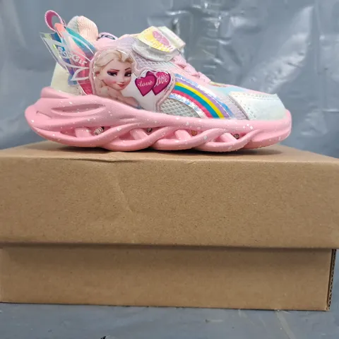BOXED PAIR OF UNBRANDED KID'S LIGHT UP SHOES IN PASTEL MULTICOLOUR SIZE EU 21 W. STICKER PACK