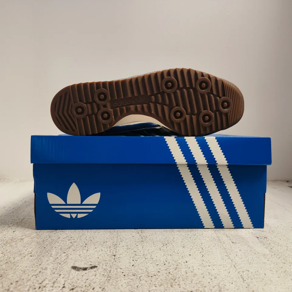 BOXED PAIR OF ADIDAS SL 72 OG TRAINERS IN METALLIC SILVER/DEEP TEAL SIZE UK 5